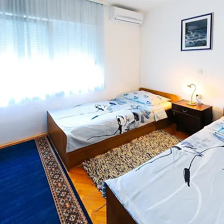Rajic Guest house