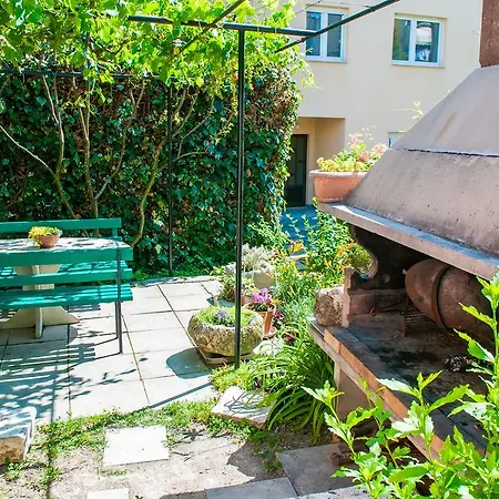 招待所 Rajic 斯普利特